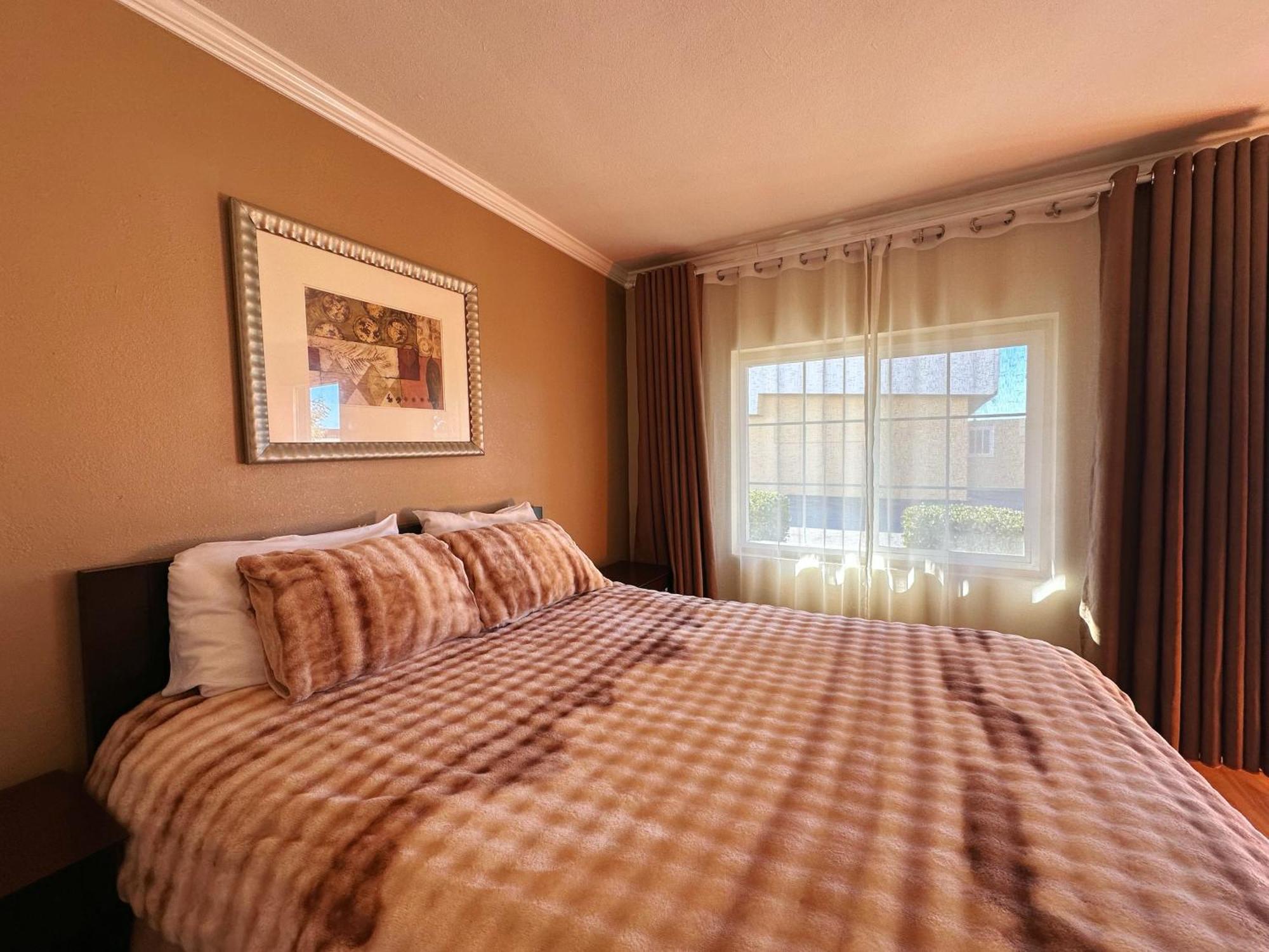 Royal Inn And Suites Hemet Kültér fotó