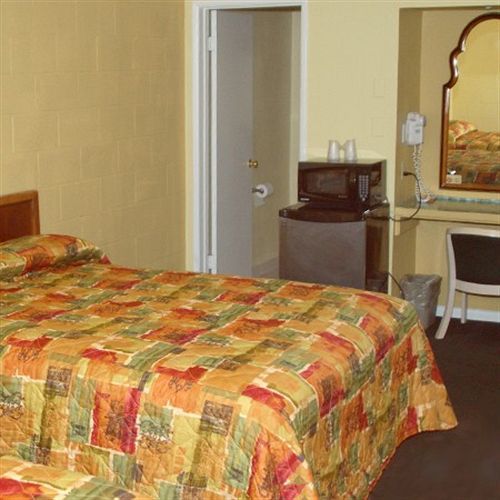 Royal Inn And Suites Hemet Szoba fotó