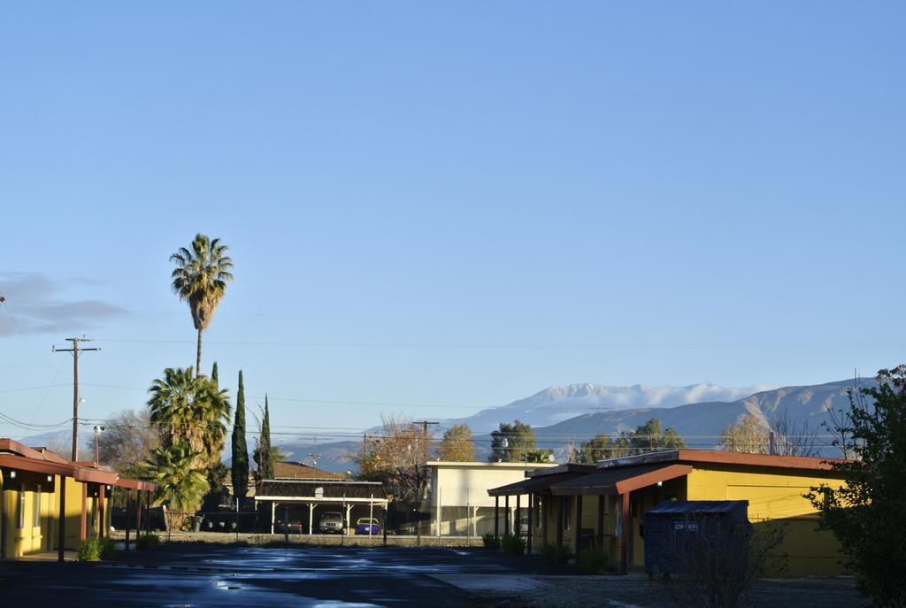Royal Inn And Suites Hemet Kültér fotó