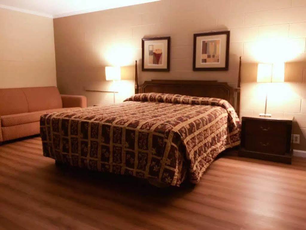Royal Inn And Suites Hemet Kültér fotó